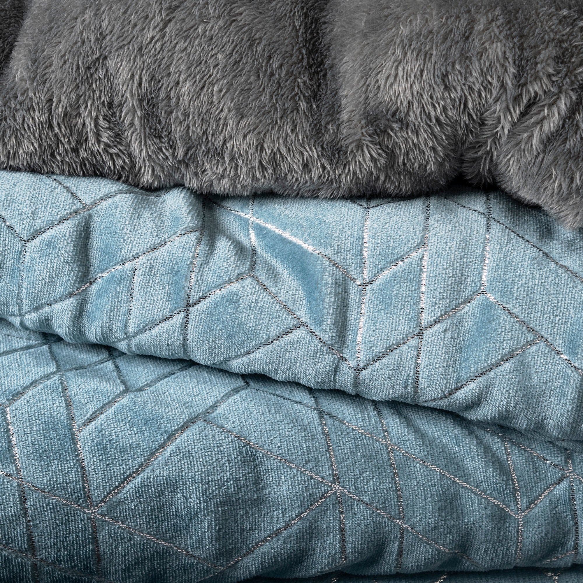 COBIJA INVERNAL MINTO