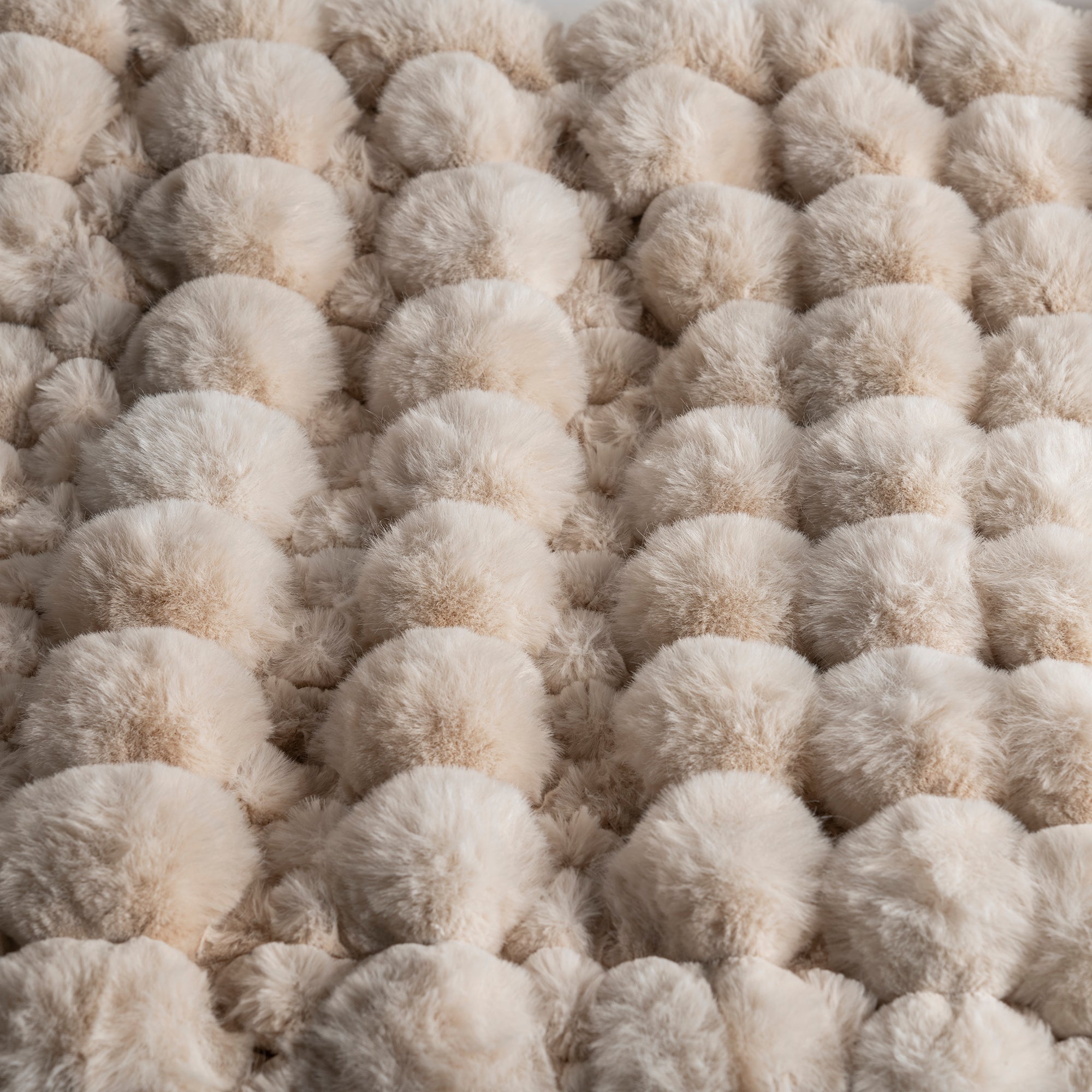 COBIJA EVEREST GANTE