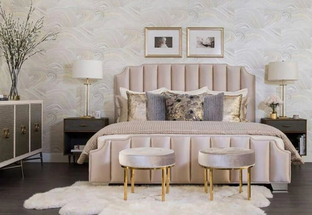 CAMA AMARA TAPIZADO LINEAL CON PIECERO