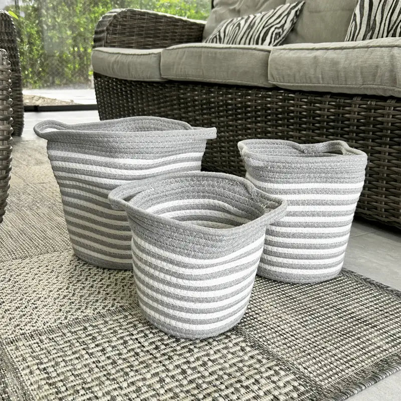 CANASTA DECORATIVA LÍNEAS GRIS