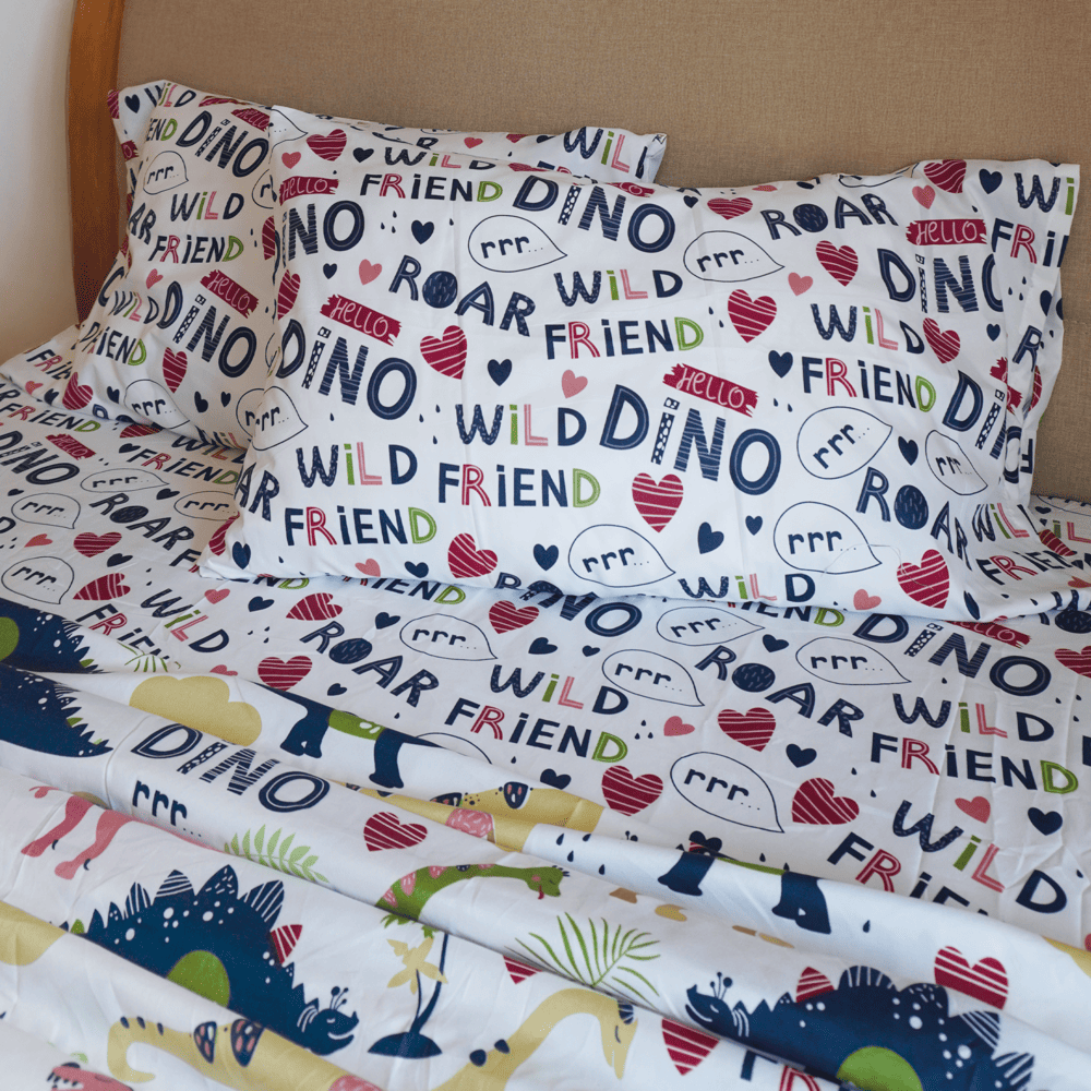 KIT ULTRADELGADO + JUEGO DE SABANAS MUNDO DINO