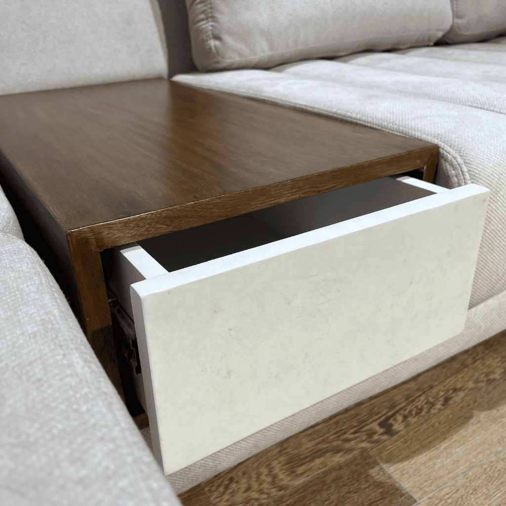 SALA ITALIANA CON CAJÓN BEIGE