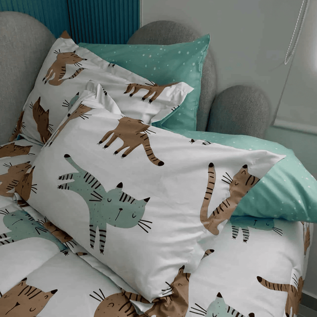 TENDIDO ACOLCHADO PRINT CATS