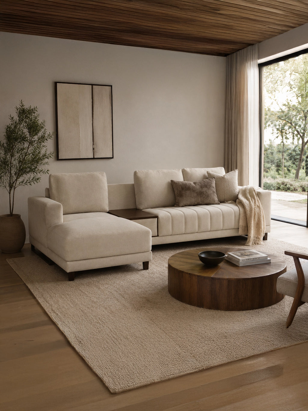 SALA ITALIANA CON CAJÓN BEIGE